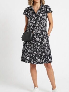 Time and Tru Flutter Sleeve Cotton Blend Dress